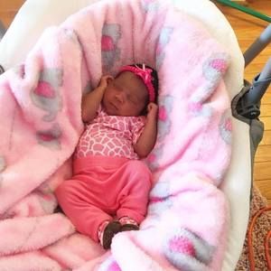 Meet your Posher, Dominique